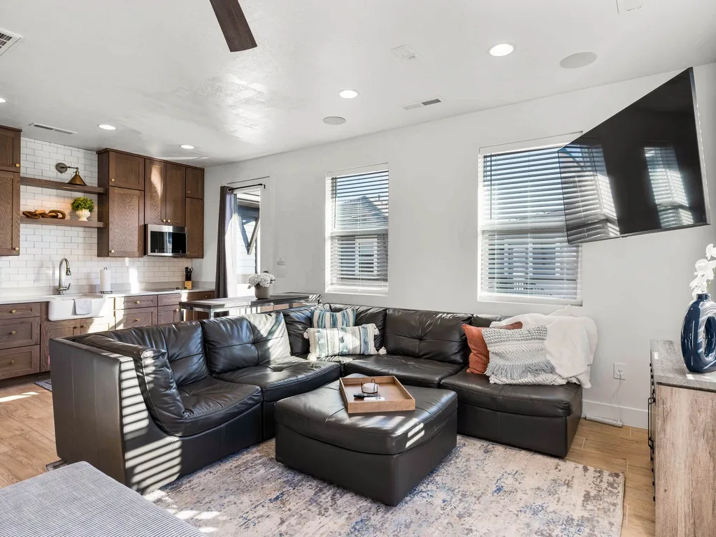 Photo from the property listing