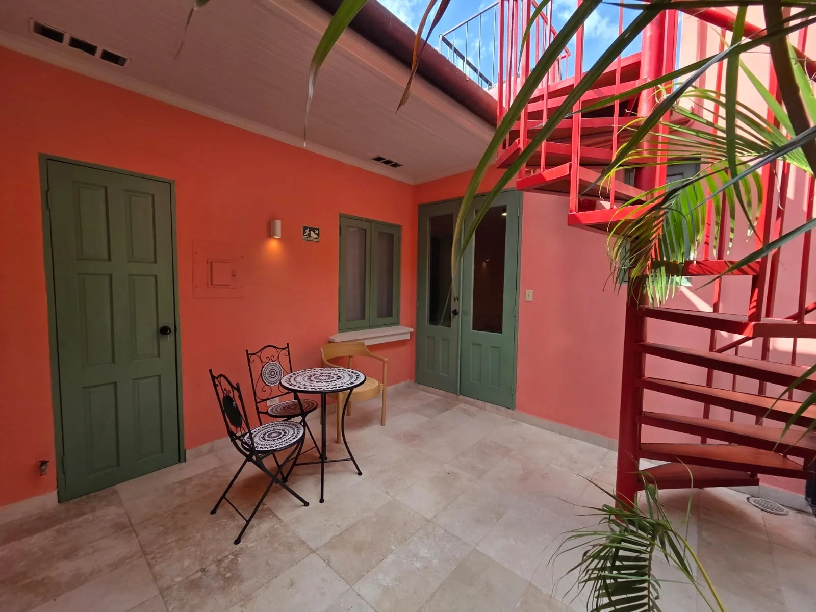 Casa AcoModo at Casco Viejo – 6BR Mansion w/ Pool