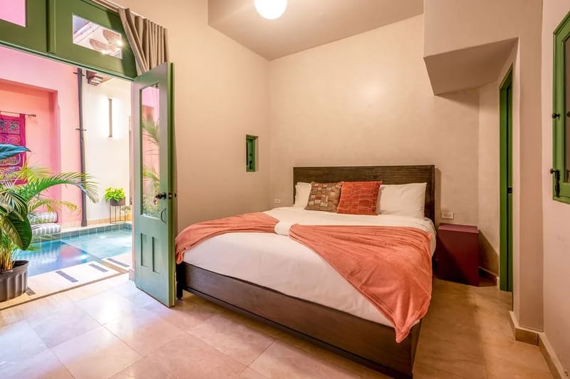 Casa AcoModo at Casco Viejo – 6BR Mansion w/ Pool