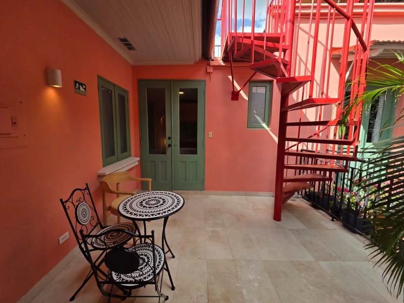 Casa AcoModo at Casco Viejo – 6BR Mansion w/ Pool