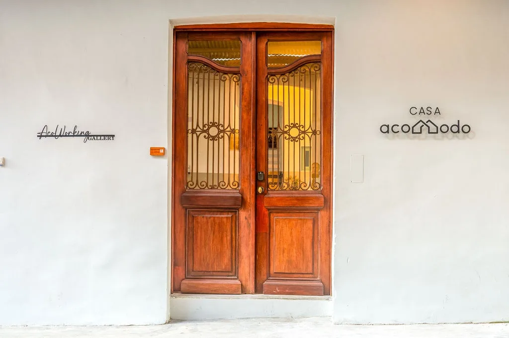 Casa AcoModo at Casco Viejo – 6BR Mansion w/ Pool