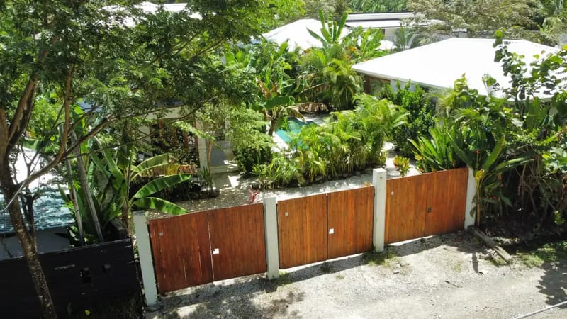 Jardín y espacios exteriores