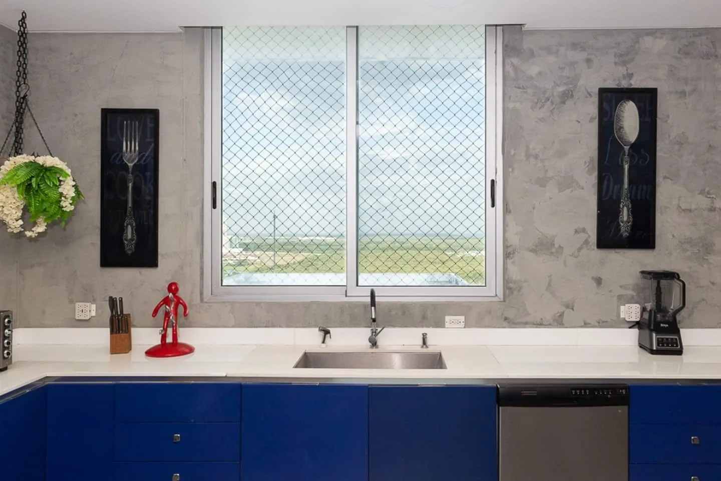 The Skyline Penthouse by AcoModo @Costa del Este