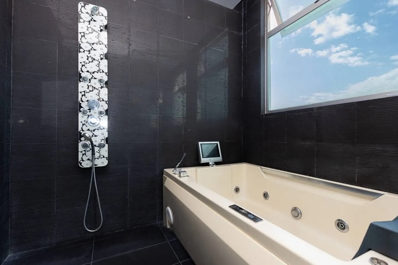 The Skyline Penthouse by AcoModo @Costa del Este