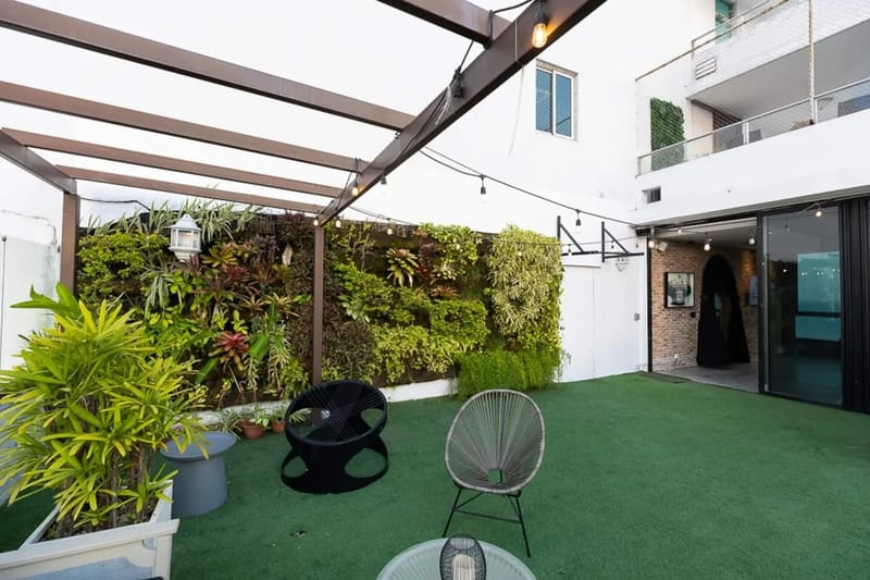 The Skyline Penthouse by AcoModo @Costa del Este