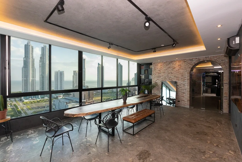 The Skyline Penthouse by AcoModo @Costa del Este