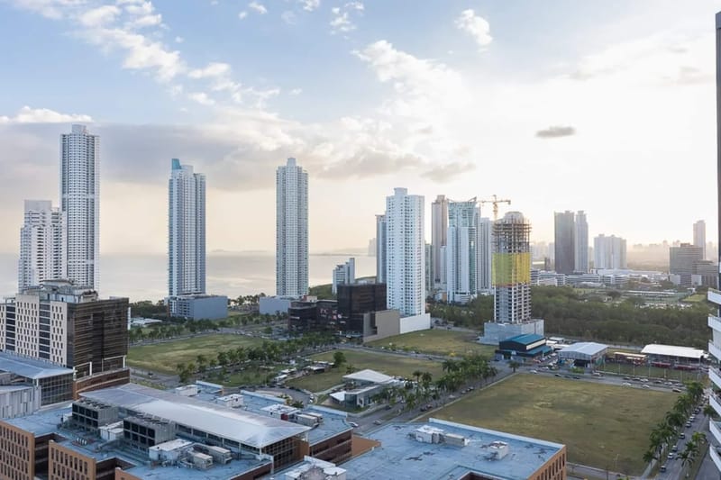 The Skyline Penthouse by AcoModo @Costa del Este