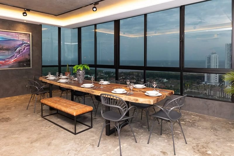 The Skyline Penthouse by AcoModo @Costa del Este