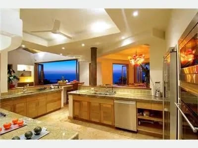 RZ-02 — Villa Overlooking Puerto Vallarta