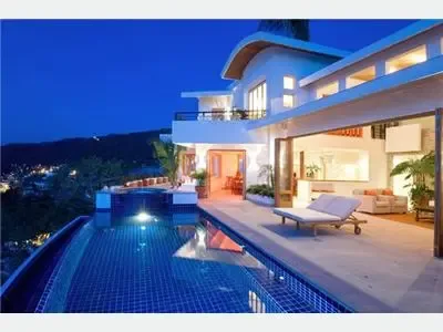 RZ-02 — Villa Overlooking Puerto Vallarta