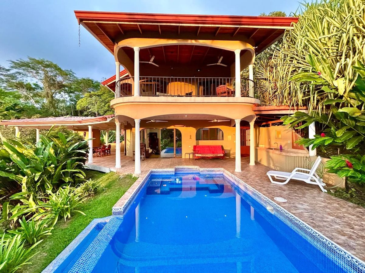 Casa Rana Verde