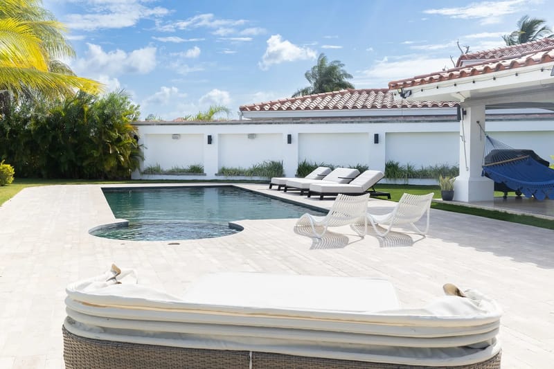 The Hamptons Villa By Acomodo @VistaMar