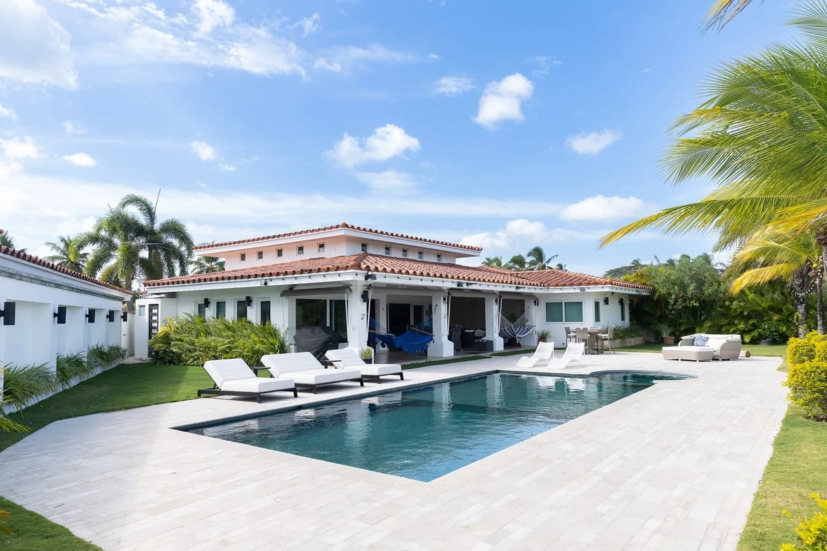 The Hamptons Villa By Acomodo @VistaMar