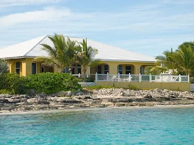 BH-04 — Bahamas Rental With Wireless Internet