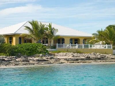 BH-04 — Bahamas Rental With Wireless Internet
