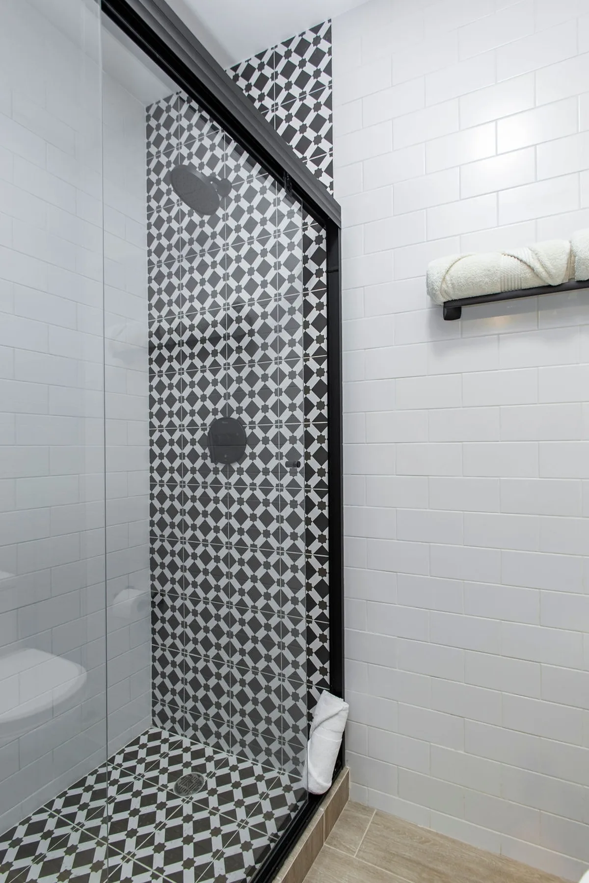 The Regal Condo by AcoModo @Casco Viejo
