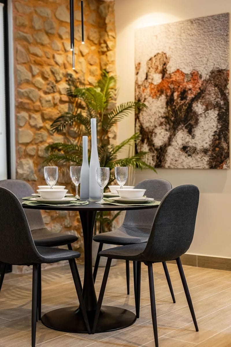 The Regal Condo by AcoModo @Casco Viejo