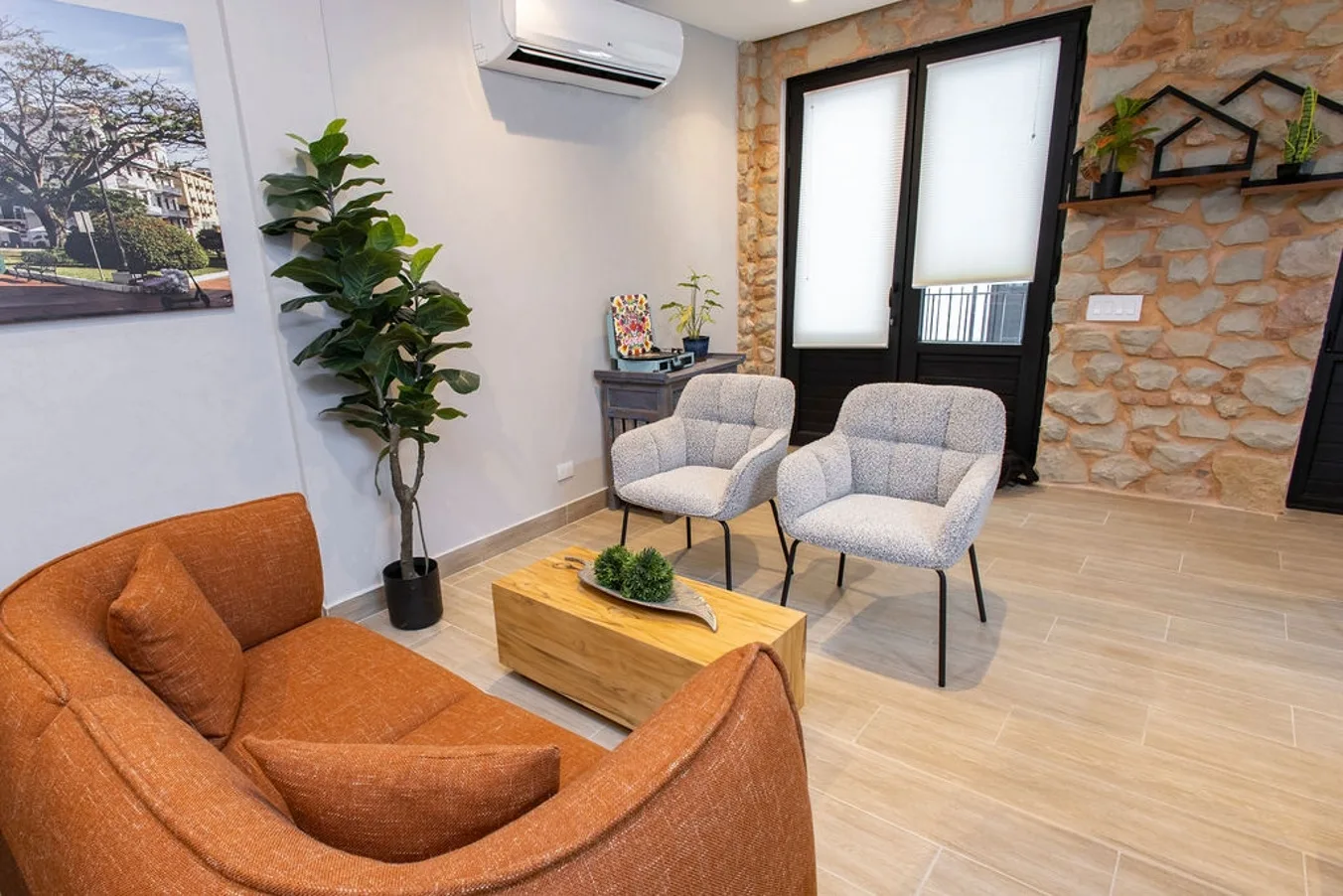 The Regal Condo by AcoModo @Casco Viejo