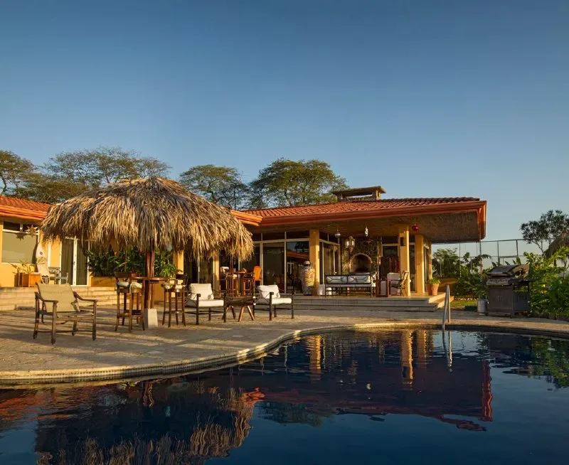 TA-09 — Tamarindo Private Rental Estate