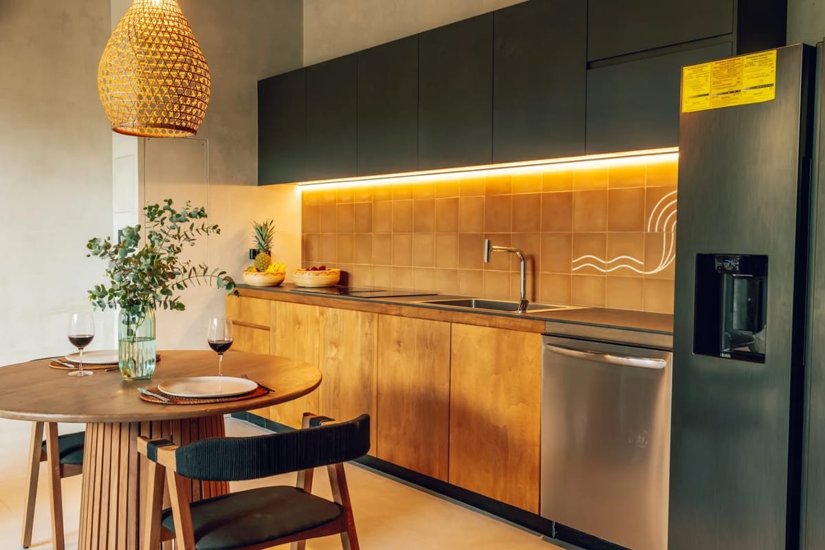 Quin | Jacuzzi Residence · 5