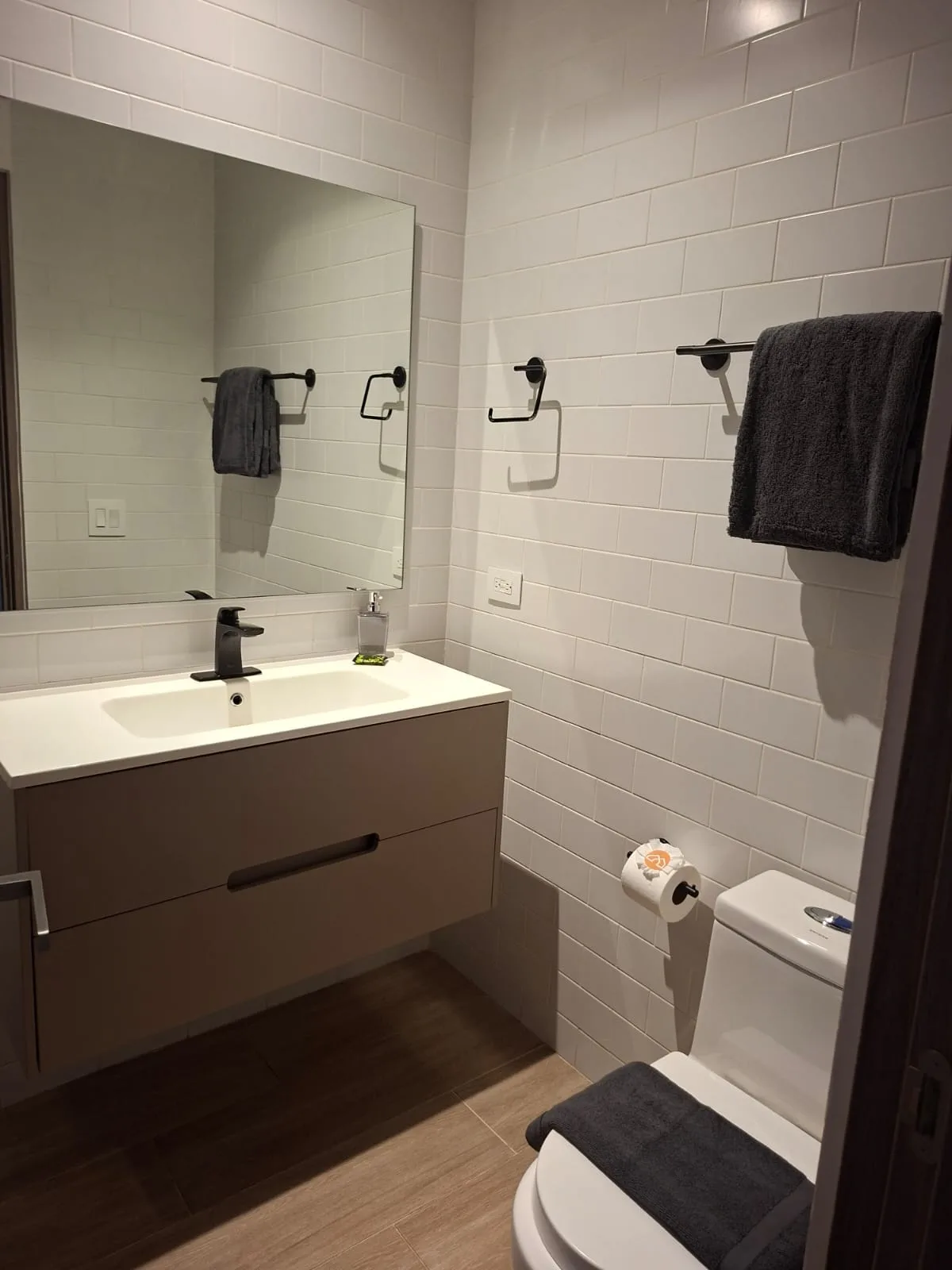 The Urban Condo by AcoModo @Casco Viejo