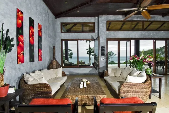 DO-12 — Dominical Luxury Villa With Large Private Pool