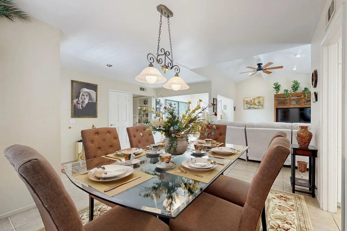 Photo from the property listing