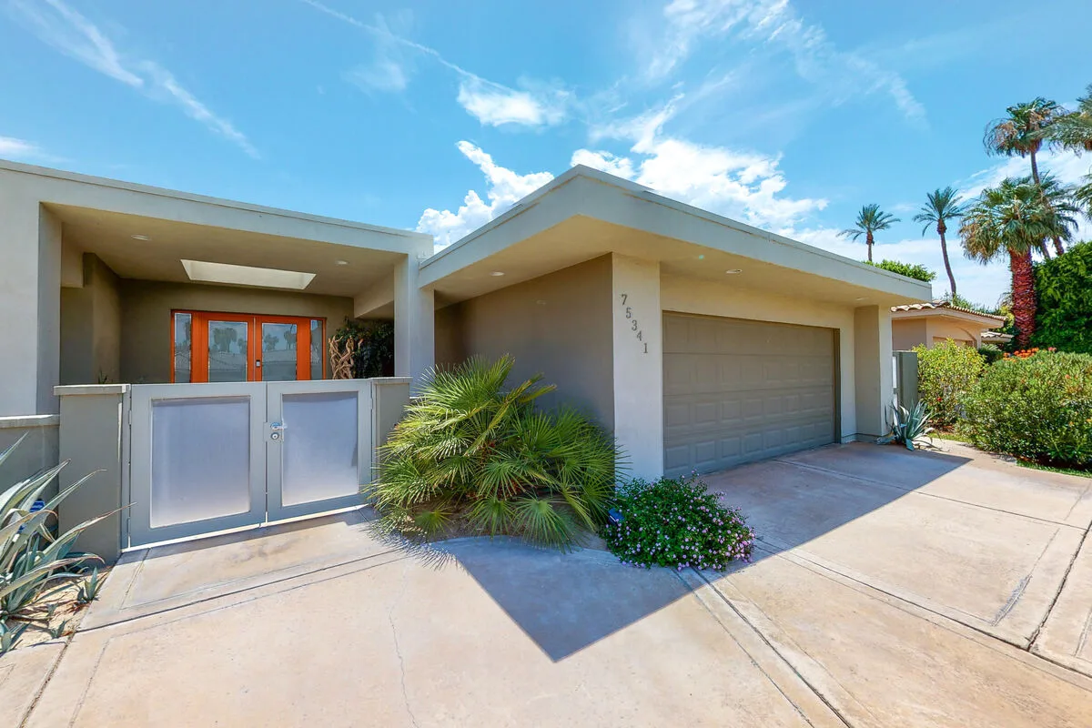 Photo from the property listing