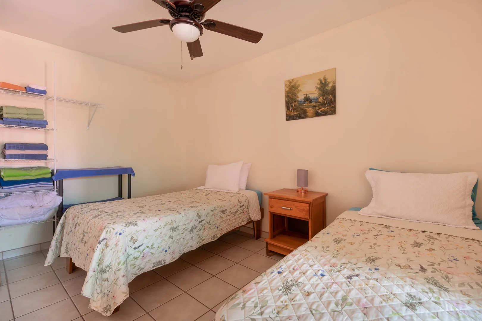 Las Palmas 1BR+Loft w/ Pool—Walk to Beach & Dining