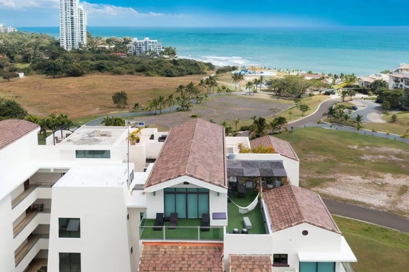 The Belladona Penthouse by AcoModo @Casamar