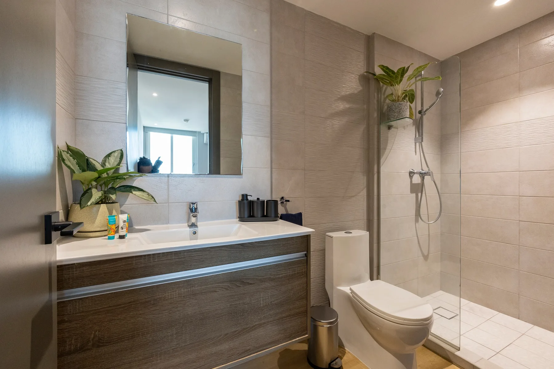 The Q Condo by AcoModo @Coco del Mar
