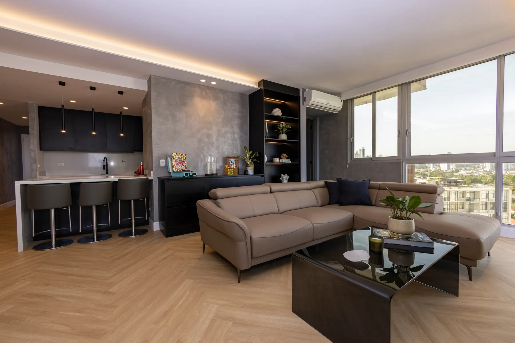 The Q Condo by AcoModo @Coco del Mar