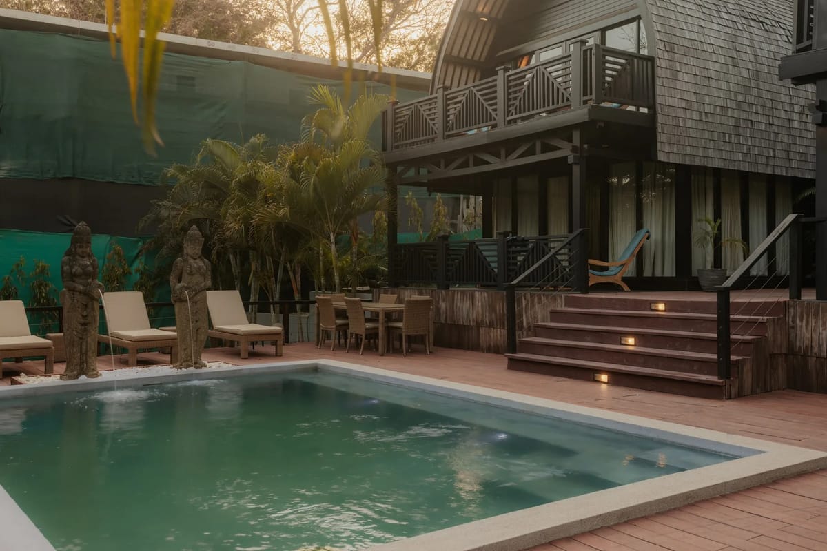 EARTH - Upper Flat by 4 Elements Contadora Island