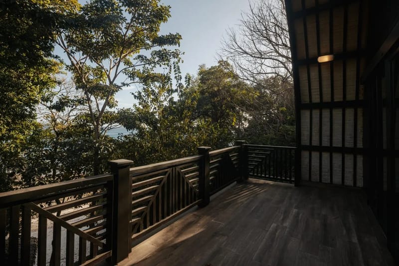 EARTH - Upper Flat by 4 Elements Contadora Island
