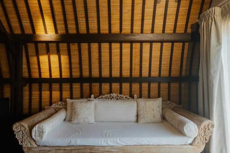 EARTH - Upper Flat by 4 Elements Contadora Island