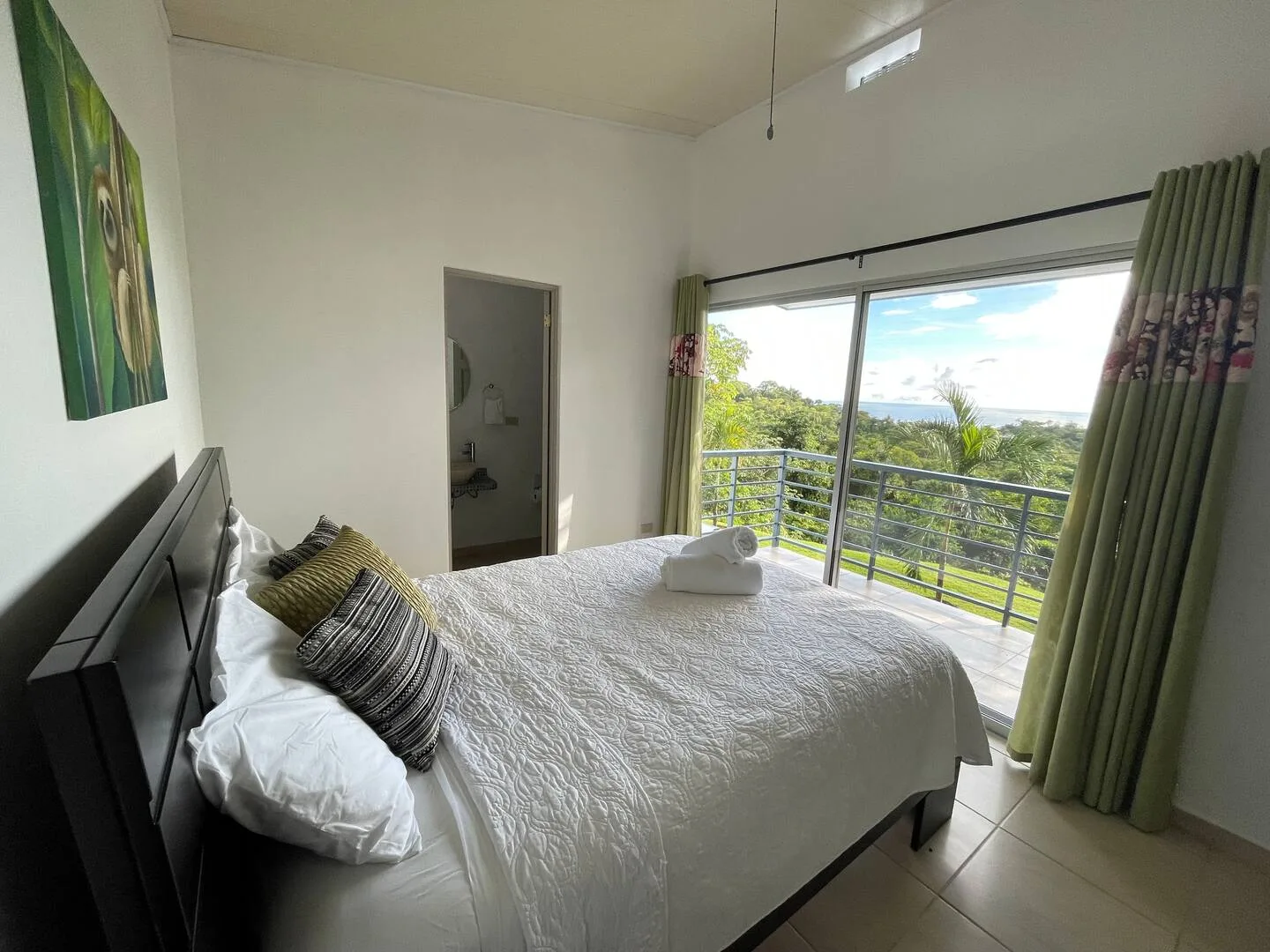 Casa Palm Breeze