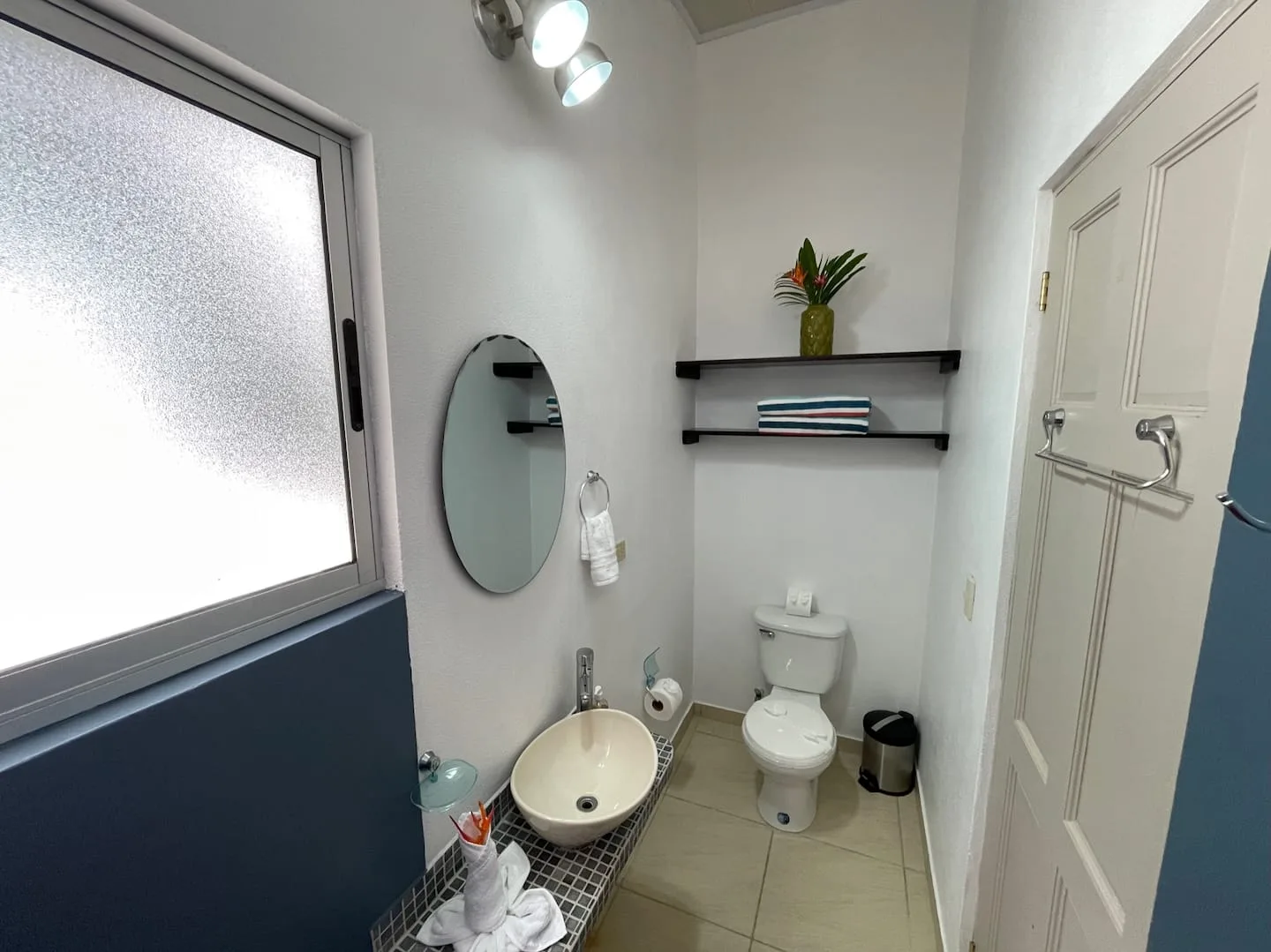 Casa Palm Breeze