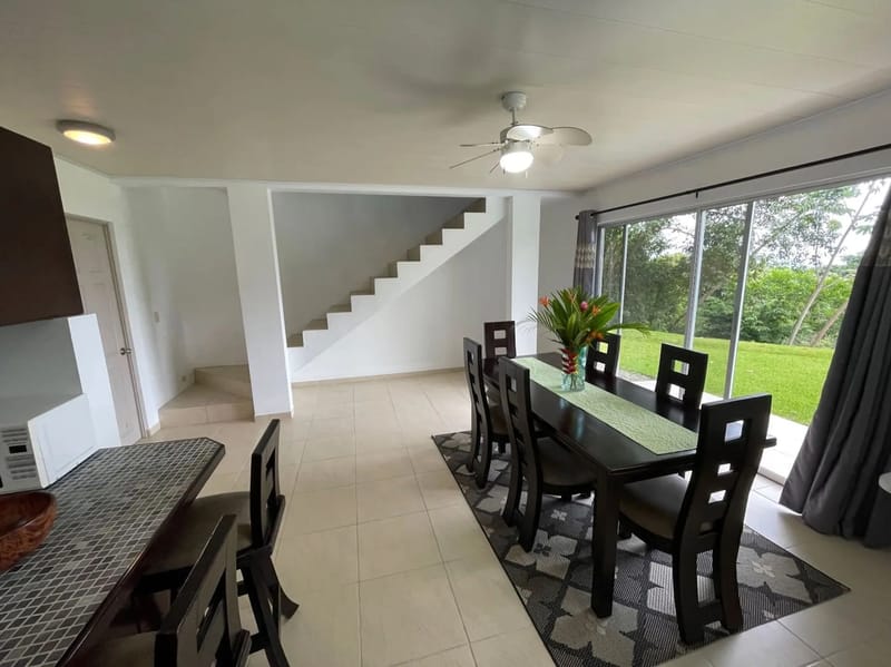 Casa Palm Breeze