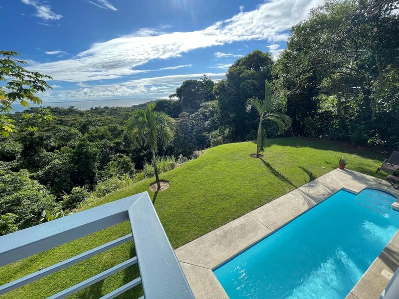 Casa Palm Breeze