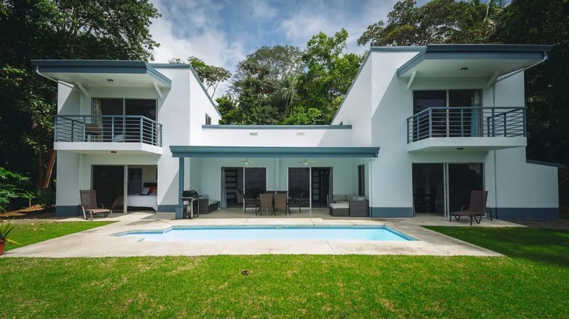 Casa Palm Breeze