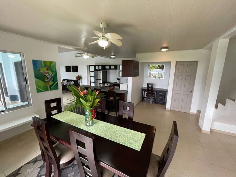 Casa Palm Breeze