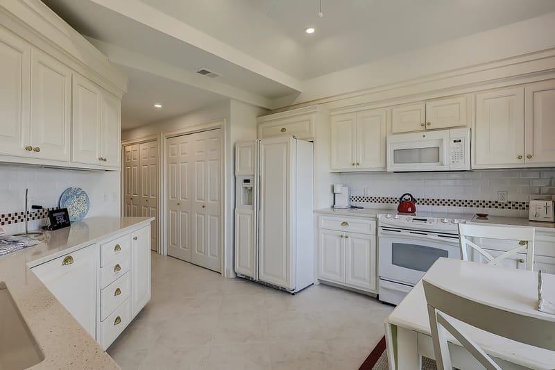 1002 Turtle Lane Club — property and community gallery