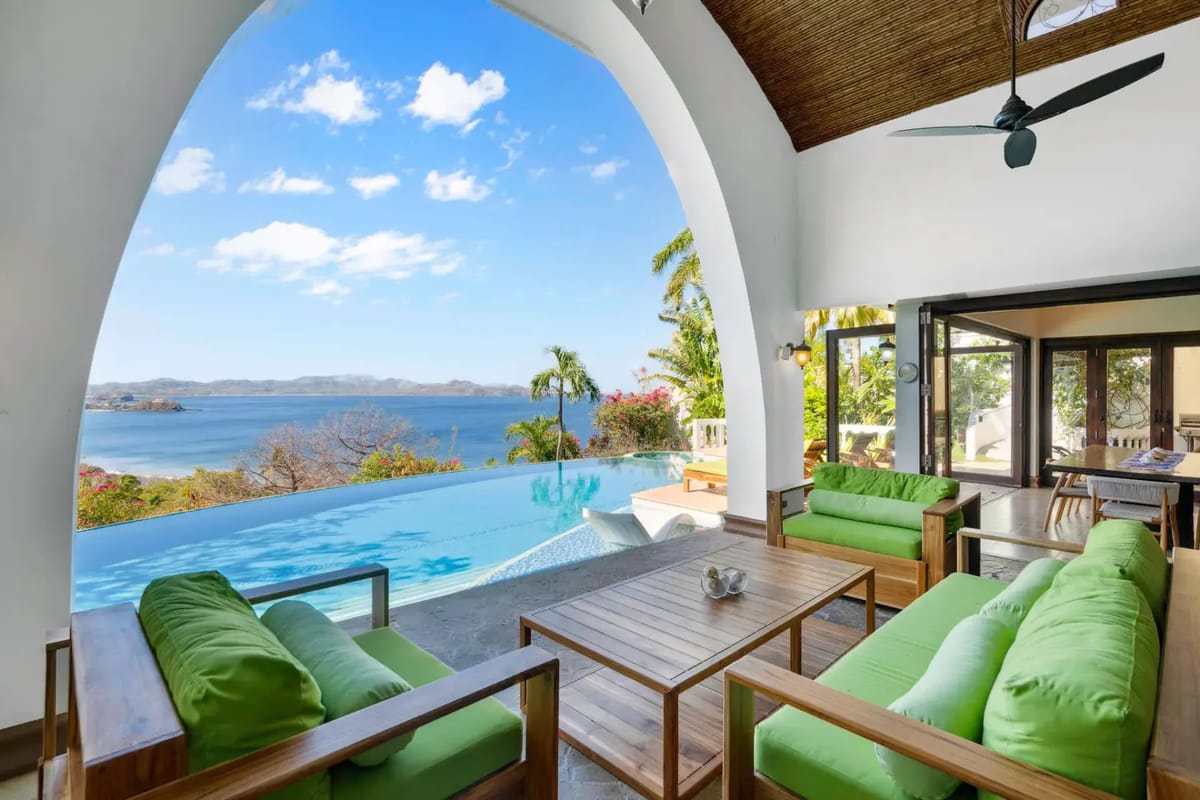 FL-31 — Vacation Villa in Playa Flamingo