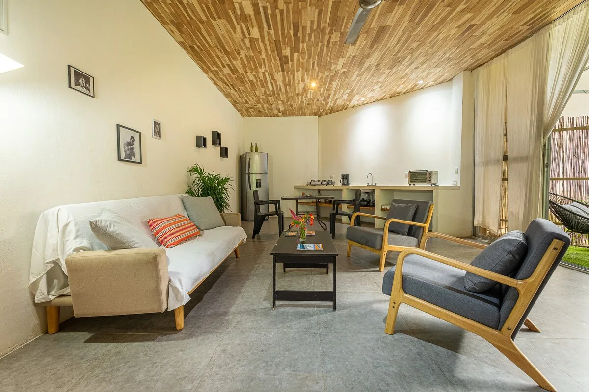 Shanti Paradise — The Loft
