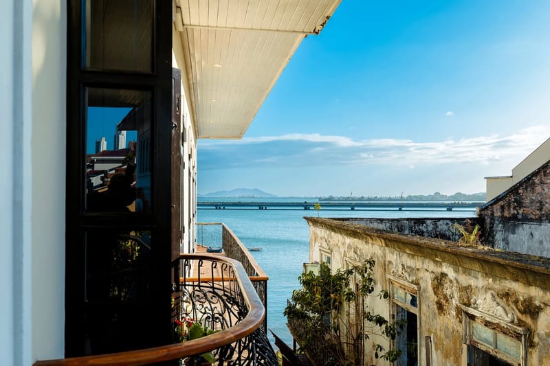 The Arco Chato Penthouse by AcoModo @Casco Viejo