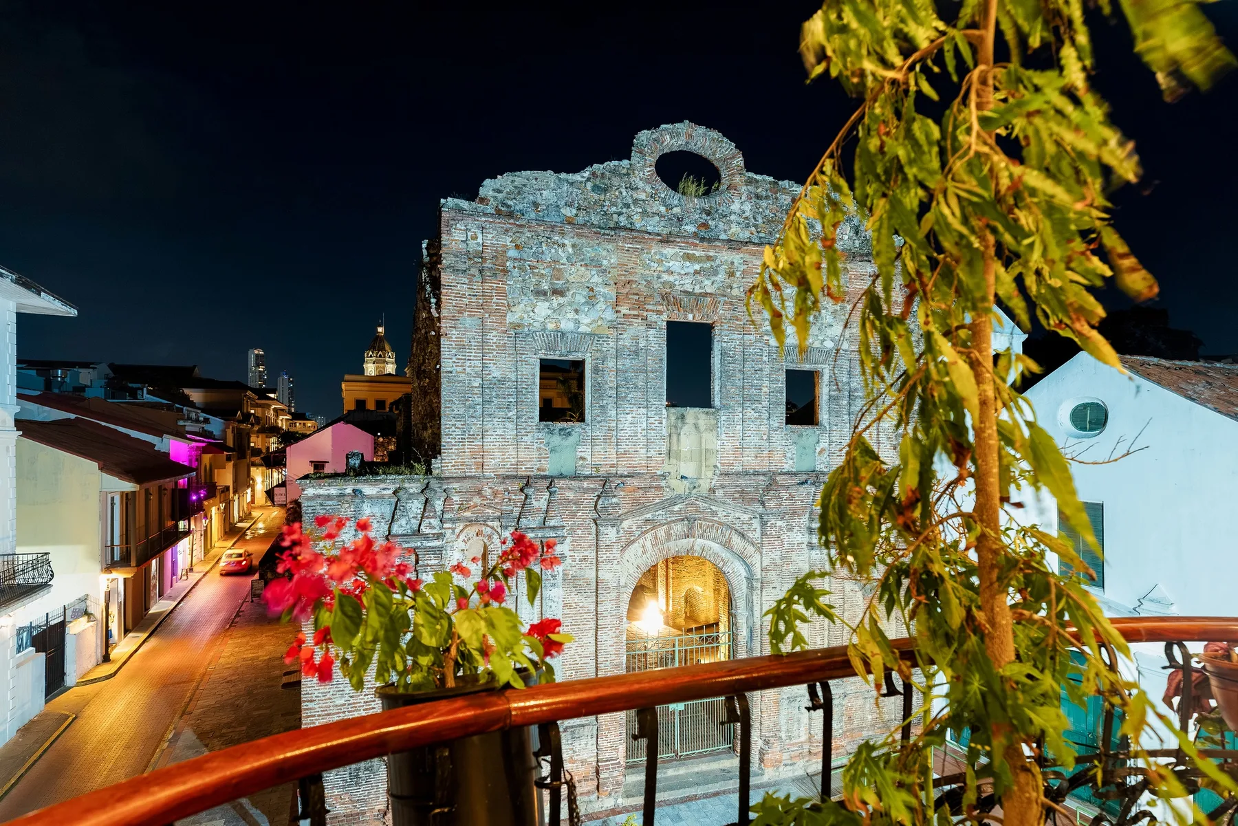 The Arco Chato Penthouse by AcoModo @Casco Viejo