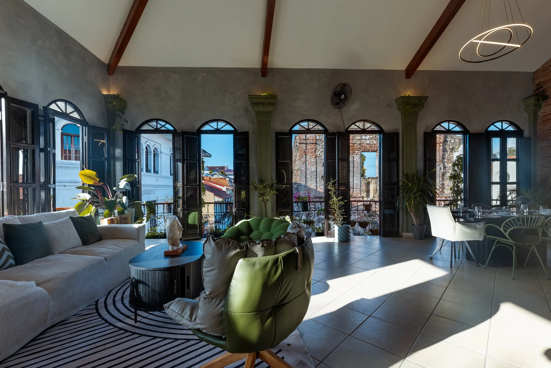 The Arco Chato Penthouse by AcoModo @Casco Viejo