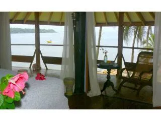 BT-02 — Beach Front Bocas Del Toro Vacation Home