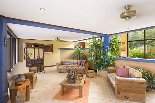 FL-20 — Mediterranean-Style Playa Flamingo Villa