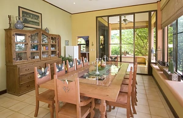 FL-20 — Mediterranean-Style Playa Flamingo Villa